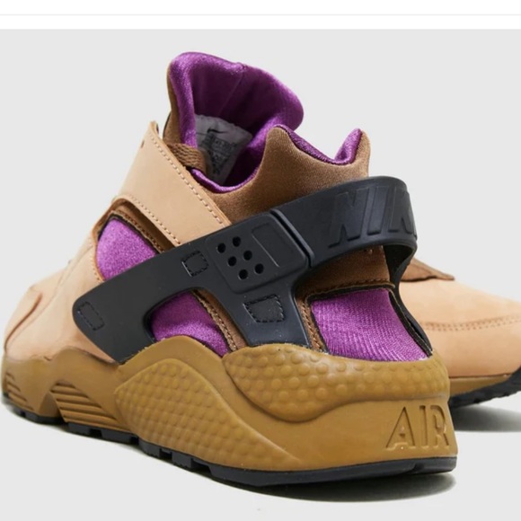 LIMITED EDITION NIKE AIR HUARACHE MENS. - Picture 5 of 15